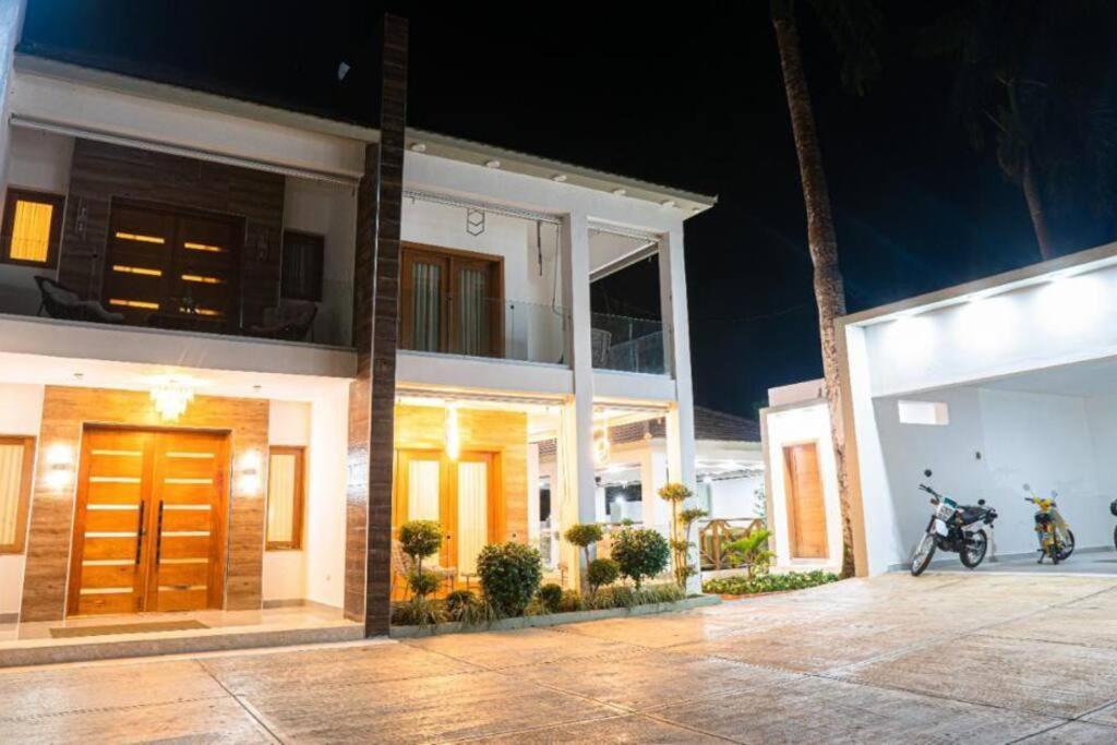 Villa Maria Luxury En Miches Εξωτερικό φωτογραφία
